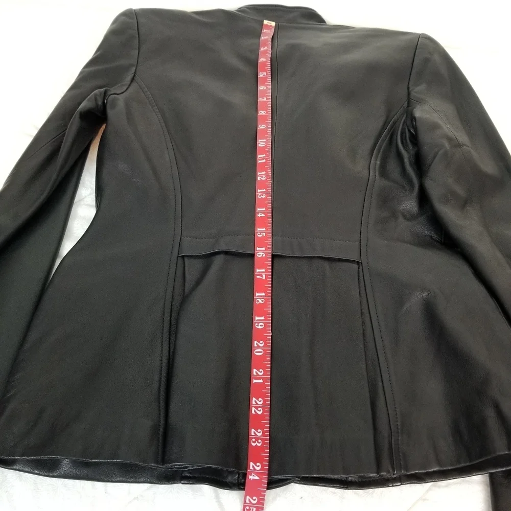 Peruvian Connection Sutton Place black leather jacket tab collar peplum NWOT 4 - Picture 7 of 11